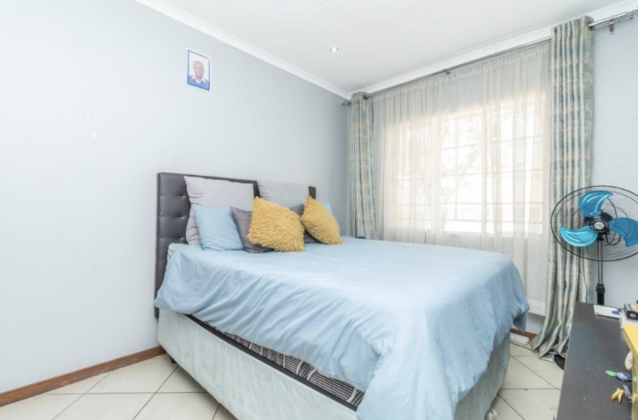 3 Bedroom Property for Sale in Noordwyk Gauteng