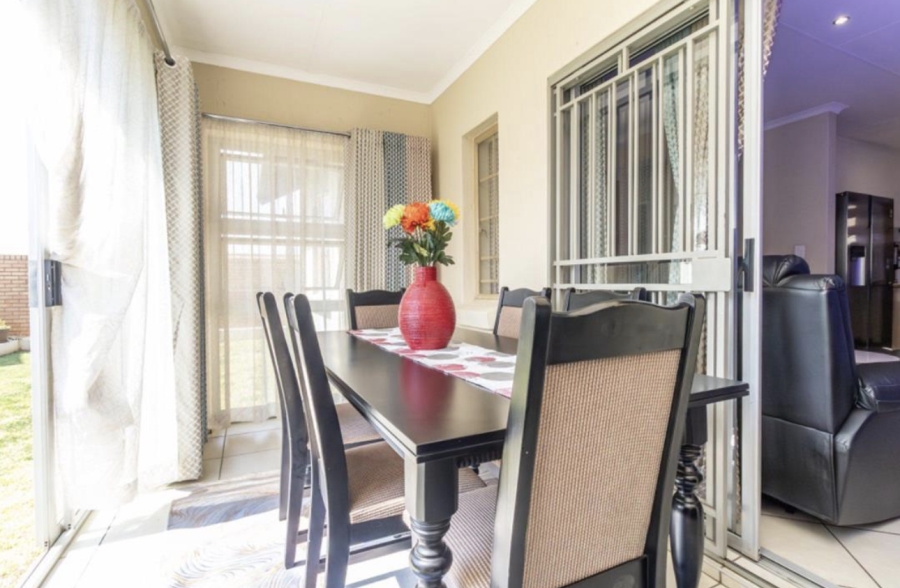 3 Bedroom Property for Sale in Noordwyk Gauteng