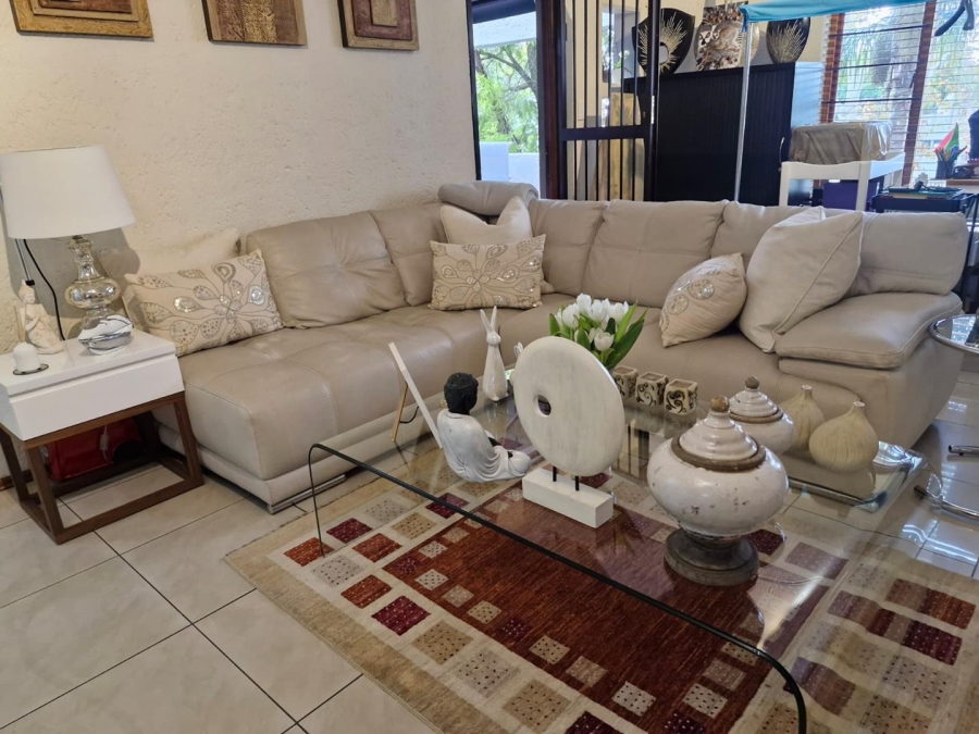 2 Bedroom Property for Sale in Morningside Gauteng