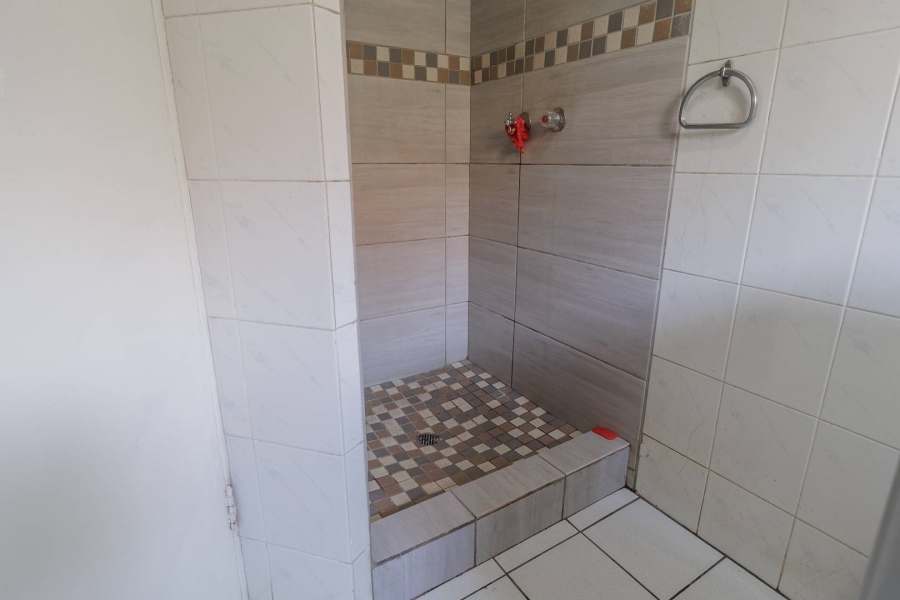 3 Bedroom Property for Sale in Zwartkop Gauteng