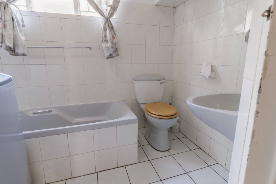 3 Bedroom Property for Sale in Zwartkop Gauteng