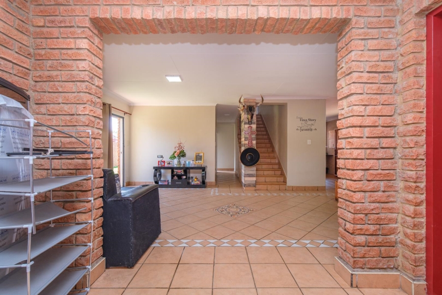 4 Bedroom Property for Sale in Lyttelton Manor Gauteng