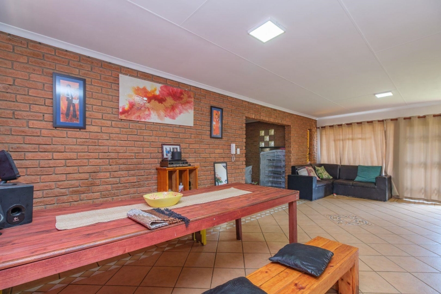 4 Bedroom Property for Sale in Lyttelton Manor Gauteng