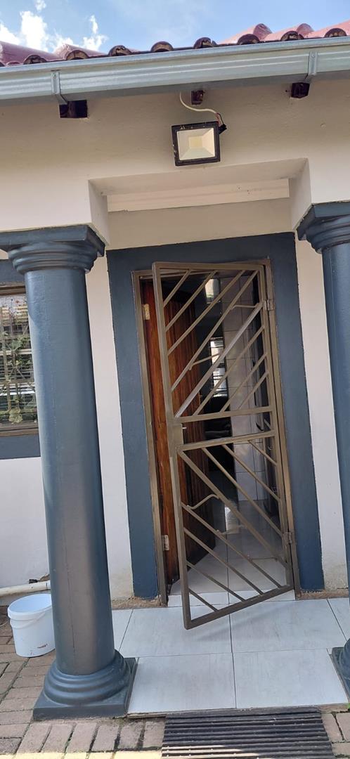 3 Bedroom Property for Sale in Nkwe Estate Gauteng