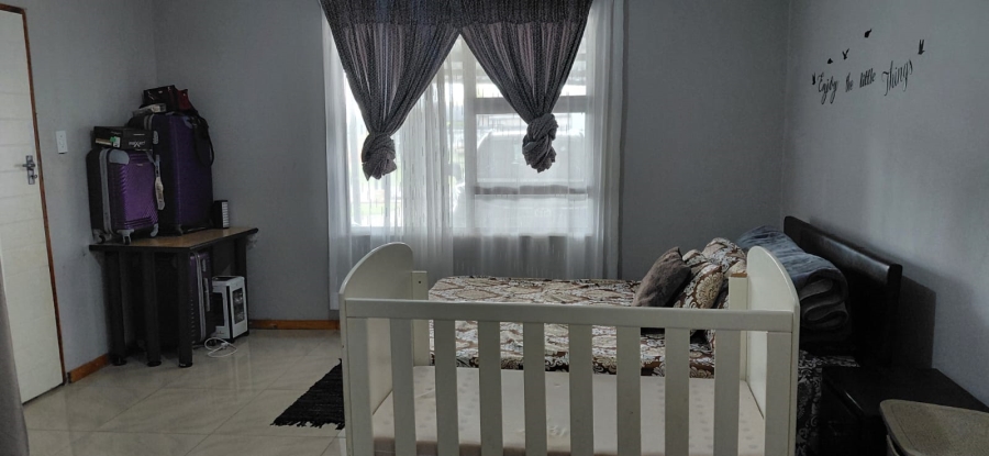 3 Bedroom Property for Sale in Nkwe Estate Gauteng