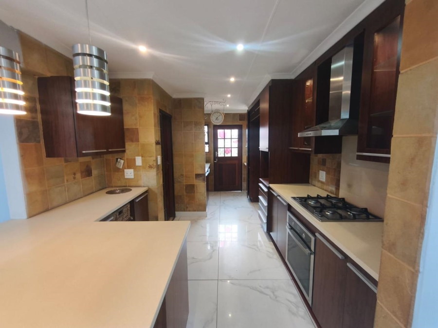 To Let 3 Bedroom Property for Rent in New Market Gauteng