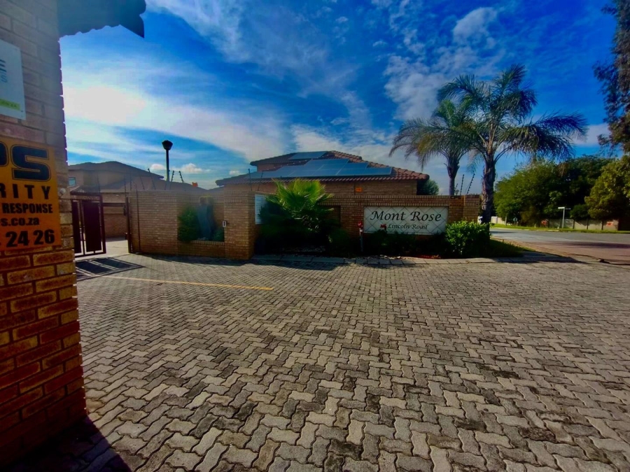 To Let 3 Bedroom Property for Rent in New Market Gauteng