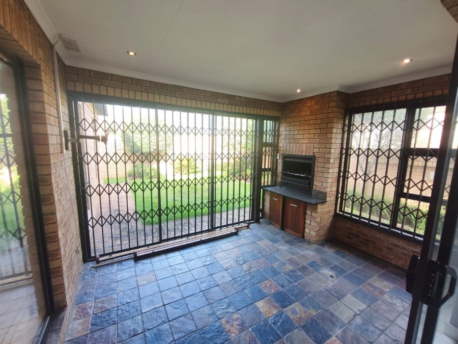 To Let 3 Bedroom Property for Rent in New Market Gauteng
