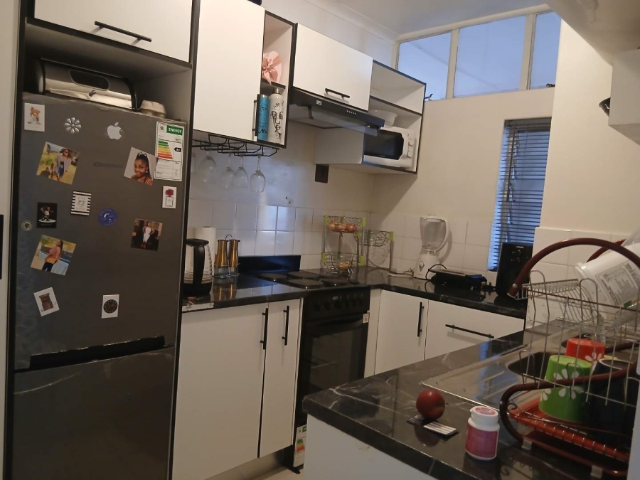 To Let 2 Bedroom Property for Rent in Marlands Gauteng