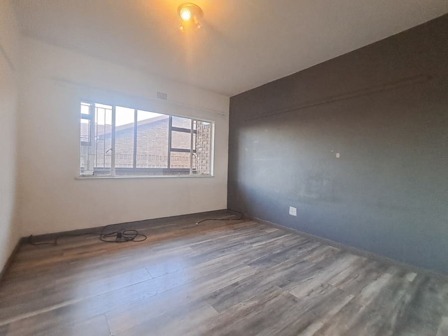 To Let 2 Bedroom Property for Rent in Albemarle Gauteng