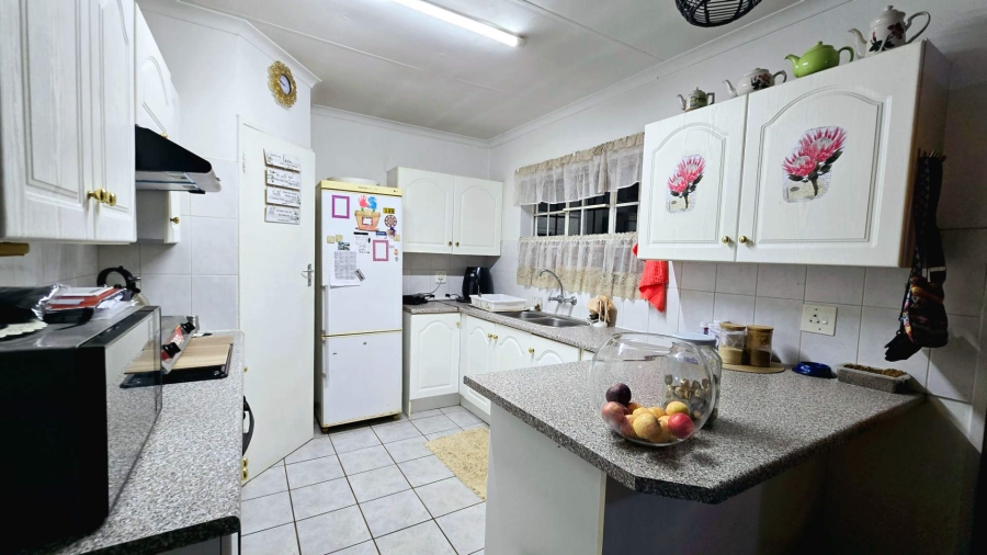 2 Bedroom Property for Sale in Doornpoort Gauteng