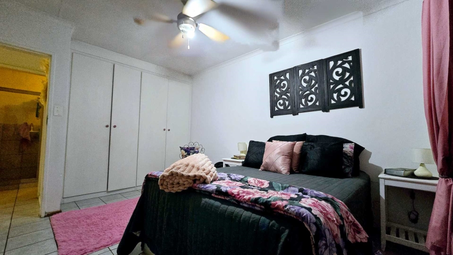 2 Bedroom Property for Sale in Doornpoort Gauteng