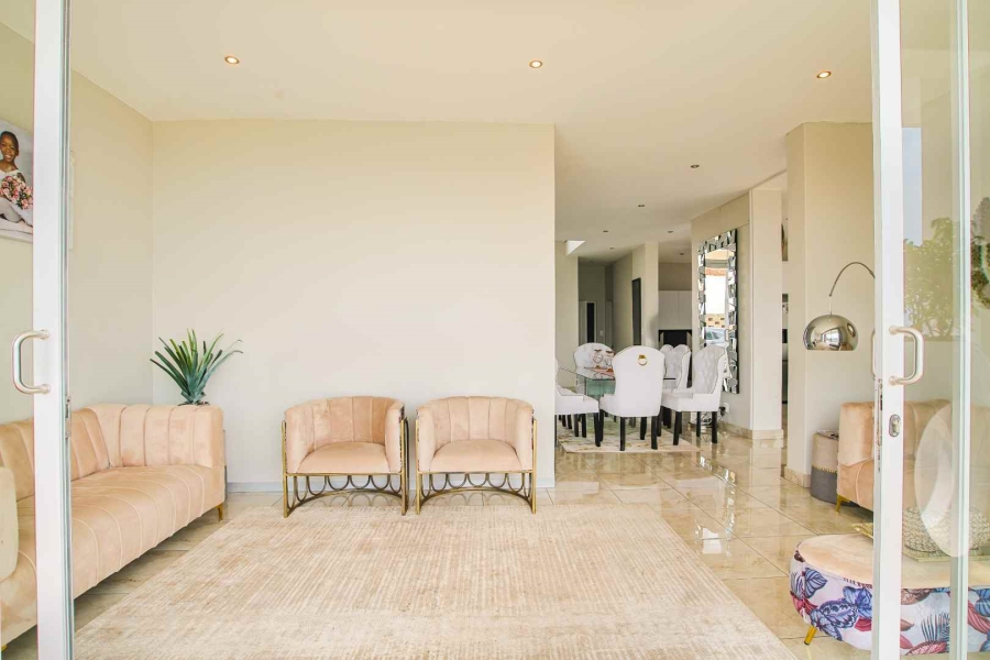 To Let 6 Bedroom Property for Rent in Waterkloof Heights Gauteng