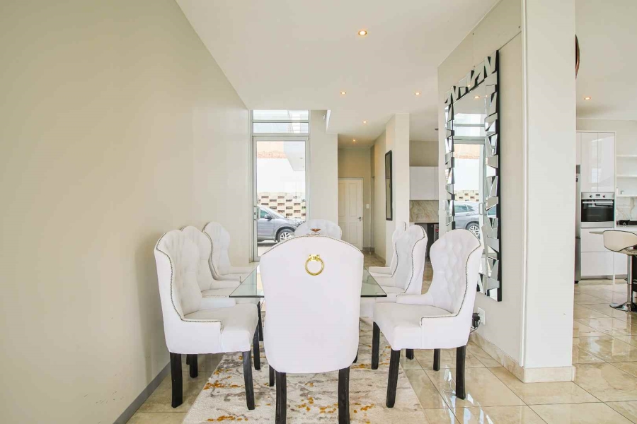 To Let 6 Bedroom Property for Rent in Waterkloof Heights Gauteng