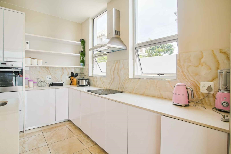 To Let 6 Bedroom Property for Rent in Waterkloof Heights Gauteng