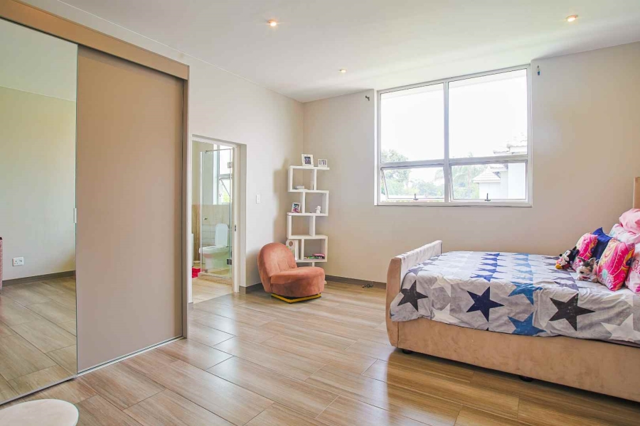To Let 6 Bedroom Property for Rent in Waterkloof Heights Gauteng
