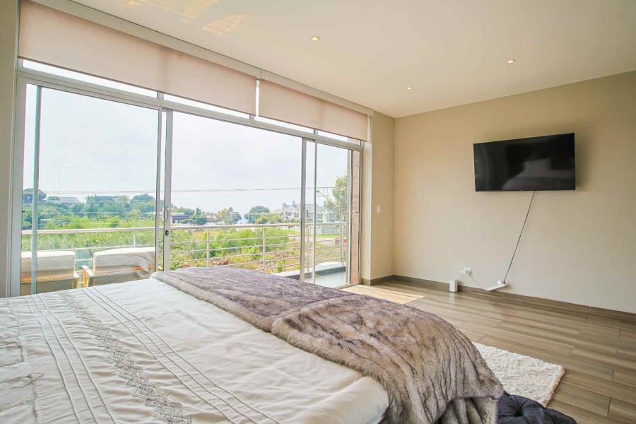 To Let 6 Bedroom Property for Rent in Waterkloof Heights Gauteng