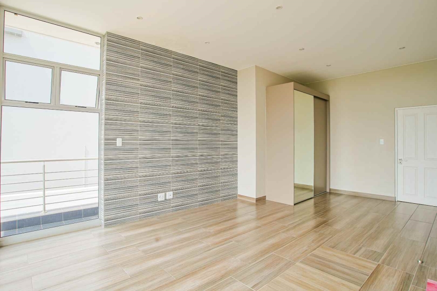 To Let 6 Bedroom Property for Rent in Waterkloof Heights Gauteng