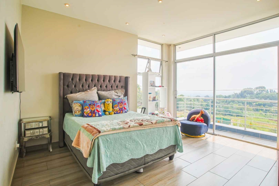 To Let 6 Bedroom Property for Rent in Waterkloof Heights Gauteng