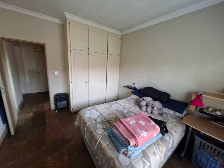 1 Bedroom Property for Sale in Weltevreden Park Gauteng