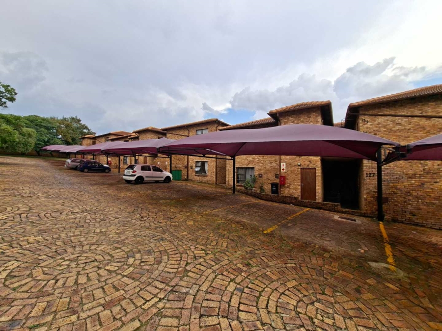 2 Bedroom Property for Sale in Randburg Gauteng