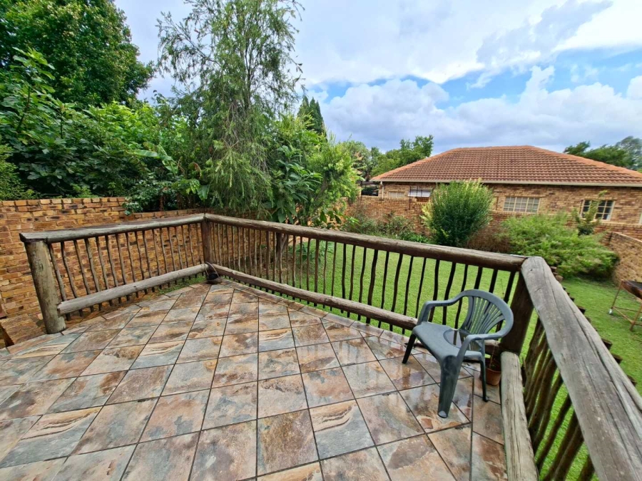 2 Bedroom Property for Sale in Randburg Gauteng