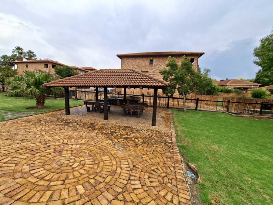 2 Bedroom Property for Sale in Randburg Gauteng