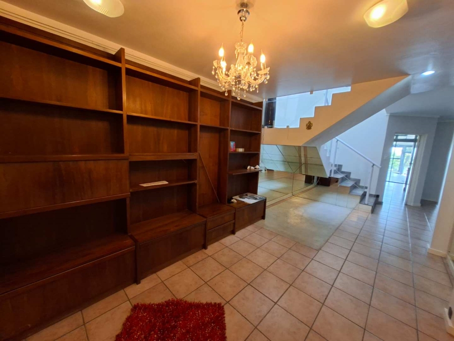 To Let 3 Bedroom Property for Rent in Northcliff Gauteng