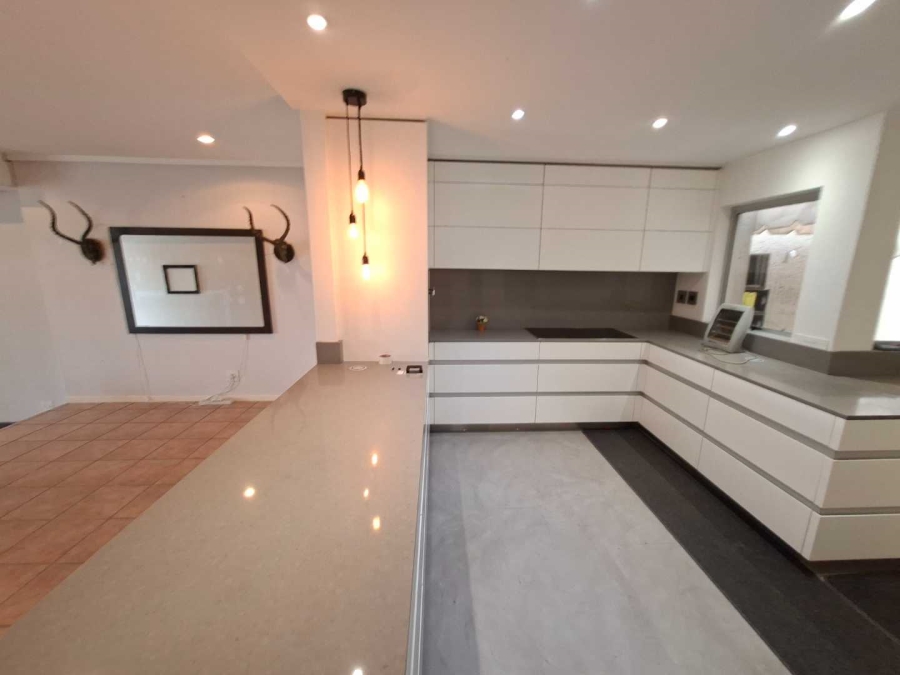 To Let 3 Bedroom Property for Rent in Northcliff Gauteng