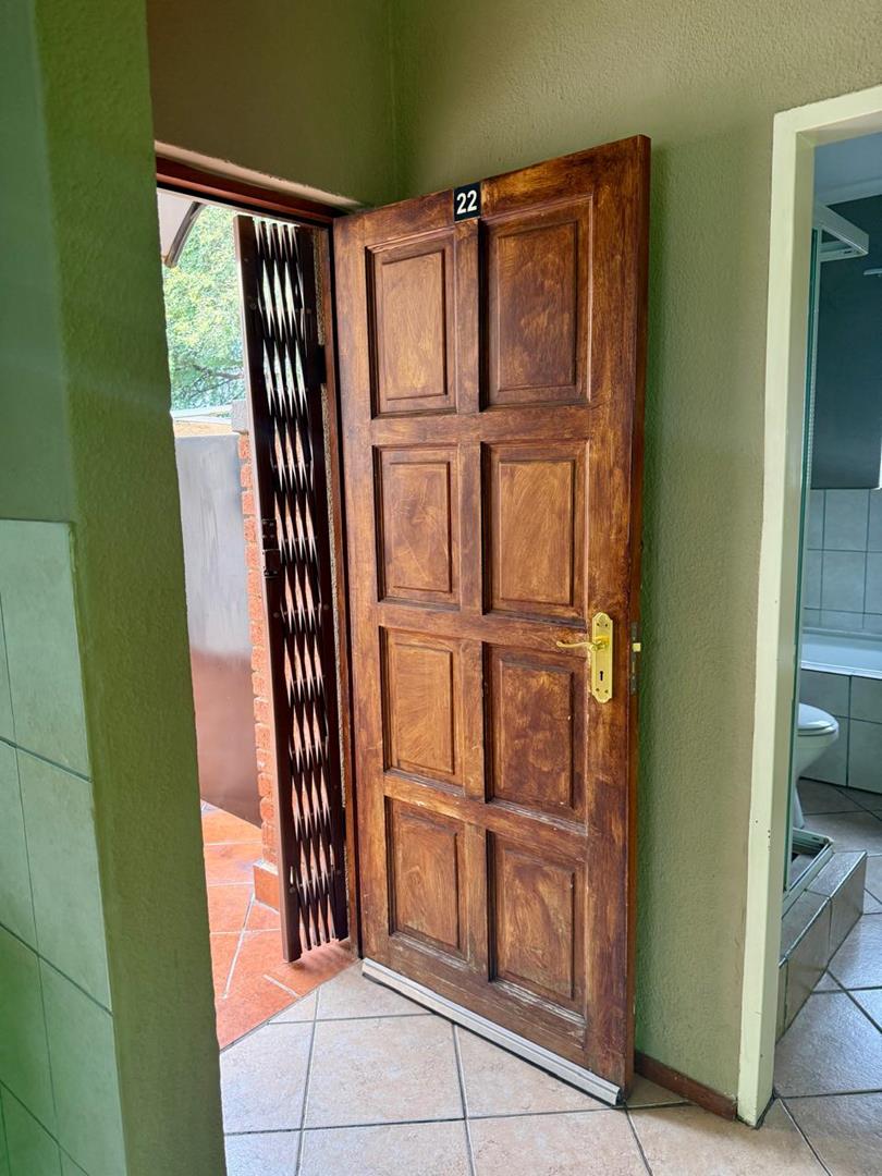 1 Bedroom Property for Sale in Willowbrook Gauteng