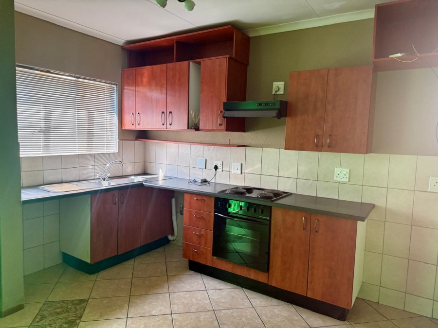 1 Bedroom Property for Sale in Willowbrook Gauteng