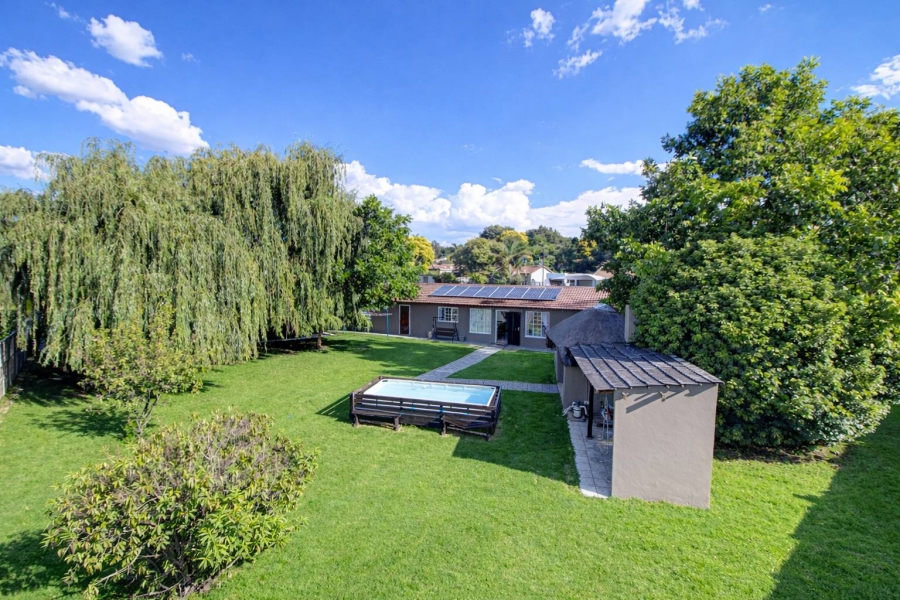 4 Bedroom Property for Sale in Strubensvallei Gauteng