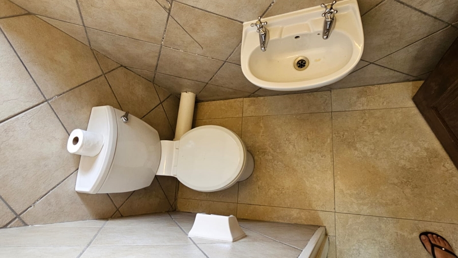 2 Bedroom Property for Sale in Sunninghill Gauteng