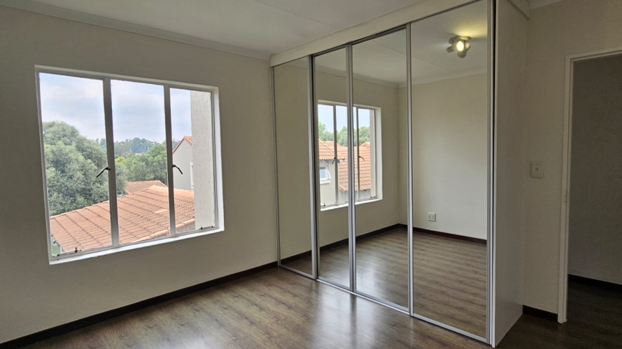 2 Bedroom Property for Sale in Sunninghill Gauteng