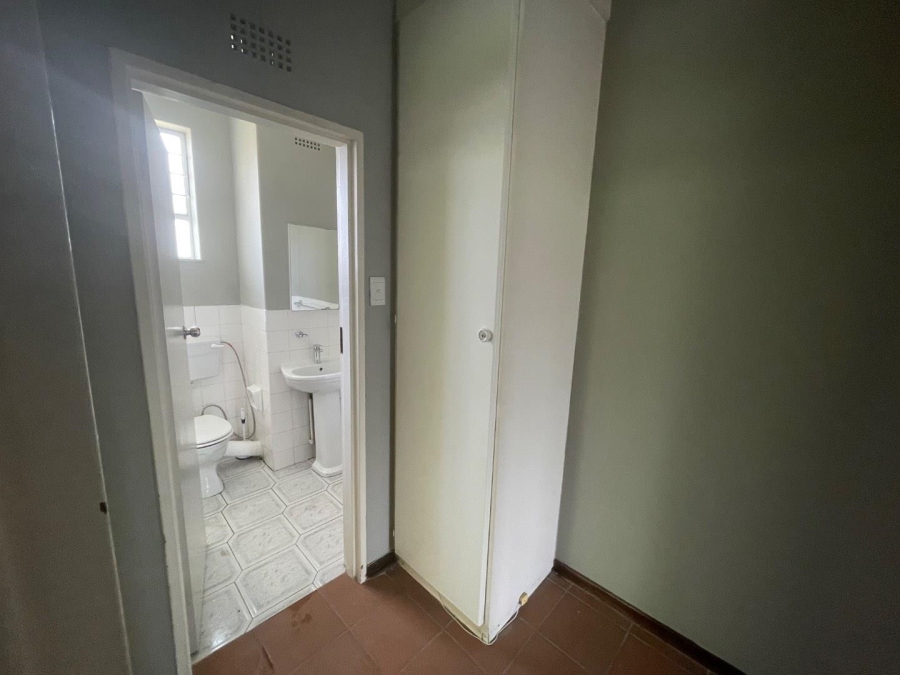 To Let 3 Bedroom Property for Rent in Illovo Gauteng