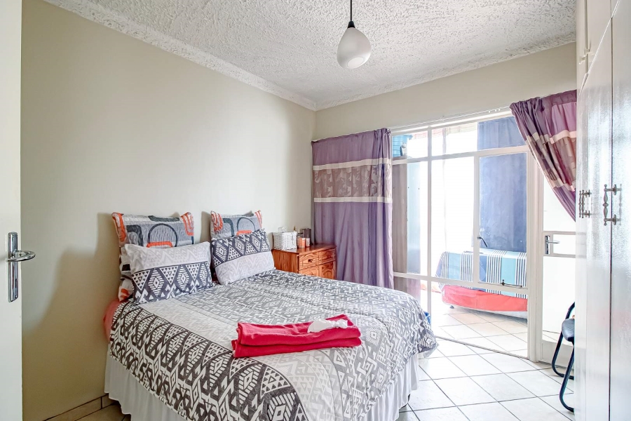 2 Bedroom Property for Sale in Doringkloof Gauteng