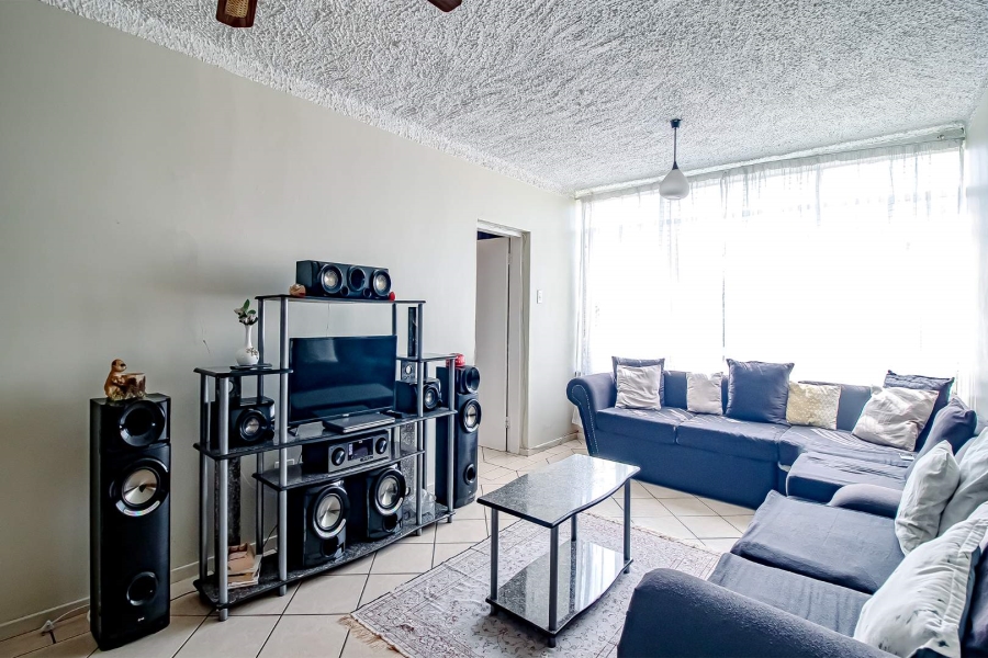 2 Bedroom Property for Sale in Doringkloof Gauteng