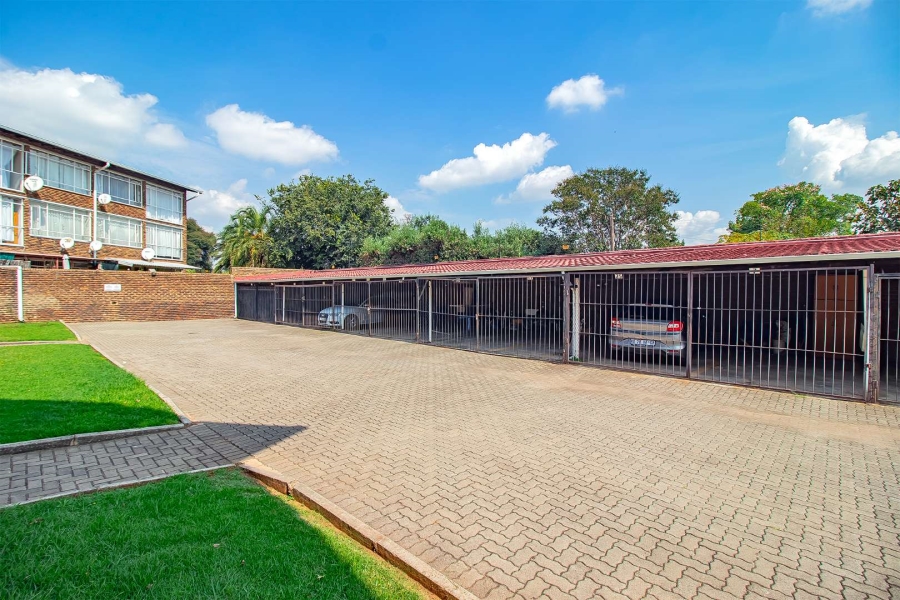 2 Bedroom Property for Sale in Doringkloof Gauteng
