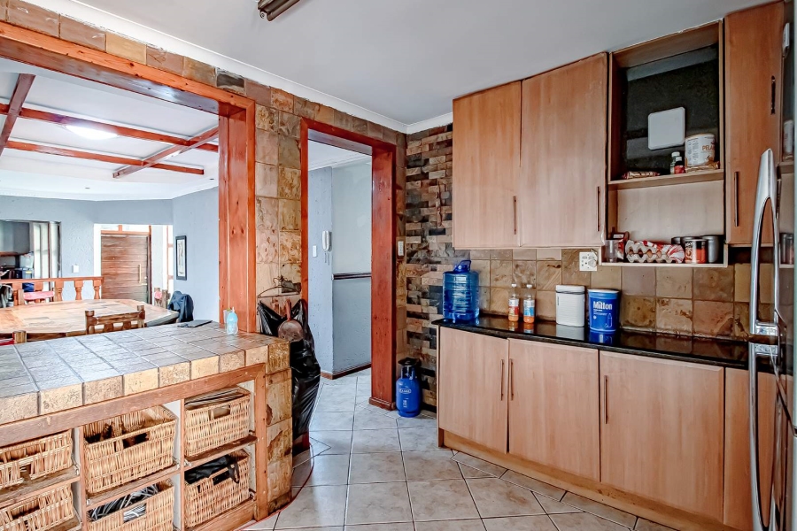 4 Bedroom Property for Sale in Clubview Gauteng