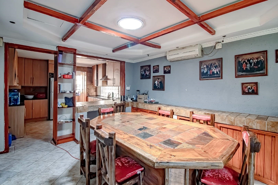 4 Bedroom Property for Sale in Clubview Gauteng