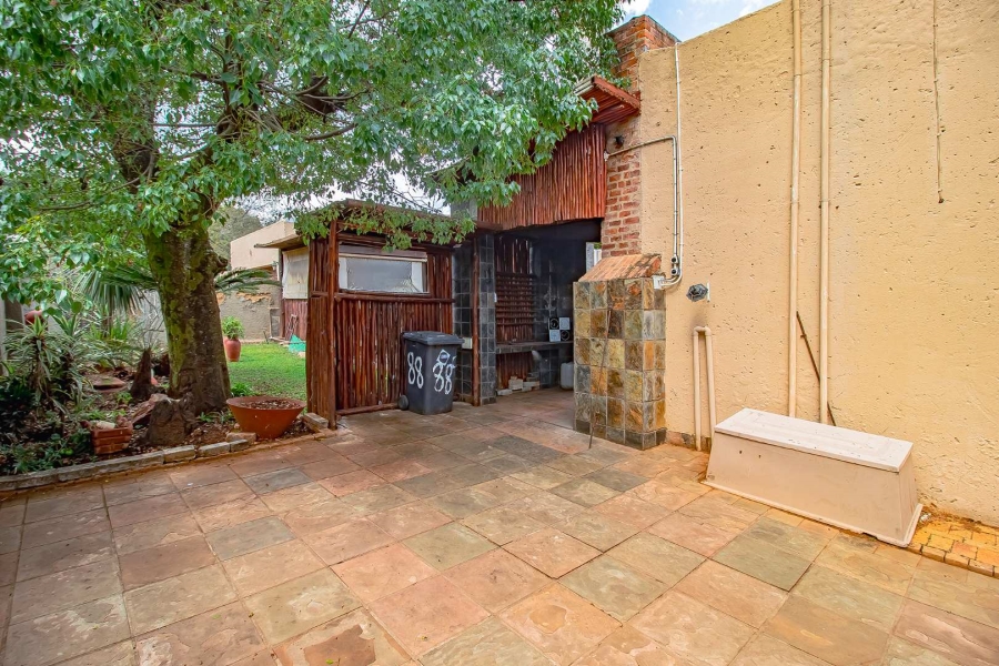 4 Bedroom Property for Sale in Clubview Gauteng