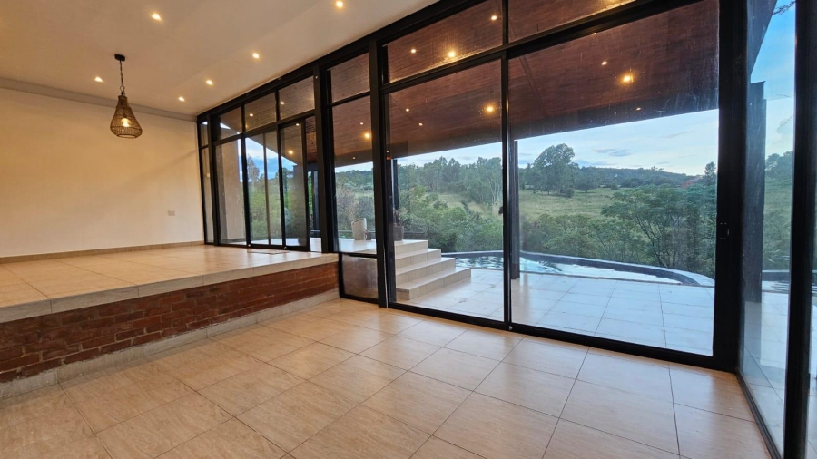 4 Bedroom Property for Sale in Zwavelpoort Gauteng