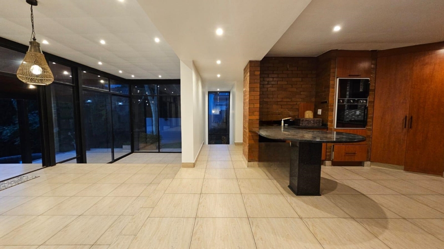 4 Bedroom Property for Sale in Zwavelpoort Gauteng