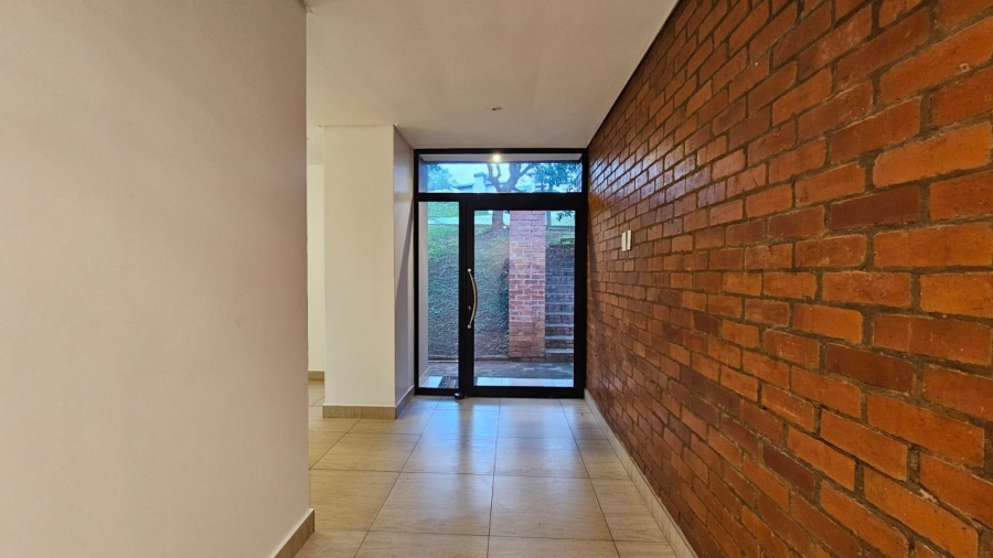 4 Bedroom Property for Sale in Zwavelpoort Gauteng