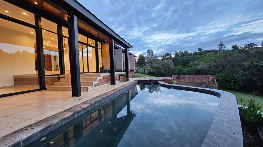 4 Bedroom Property for Sale in Zwavelpoort Gauteng