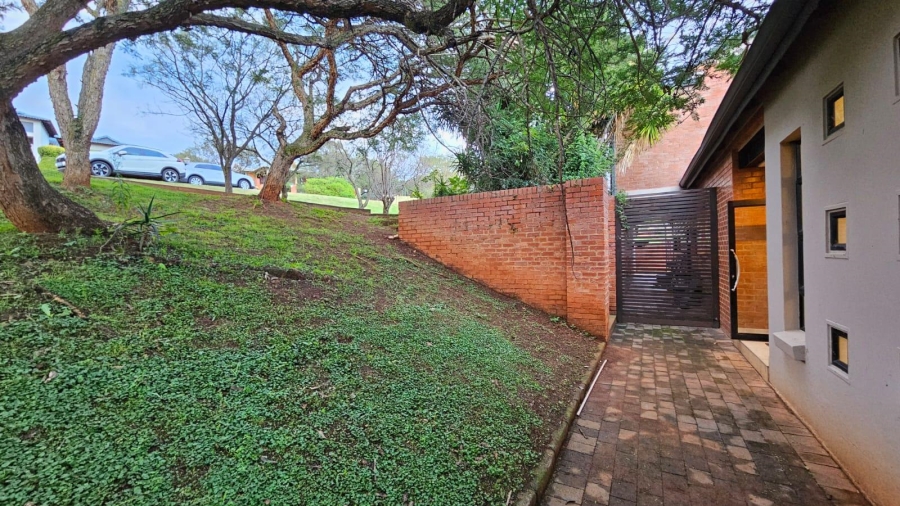4 Bedroom Property for Sale in Zwavelpoort Gauteng