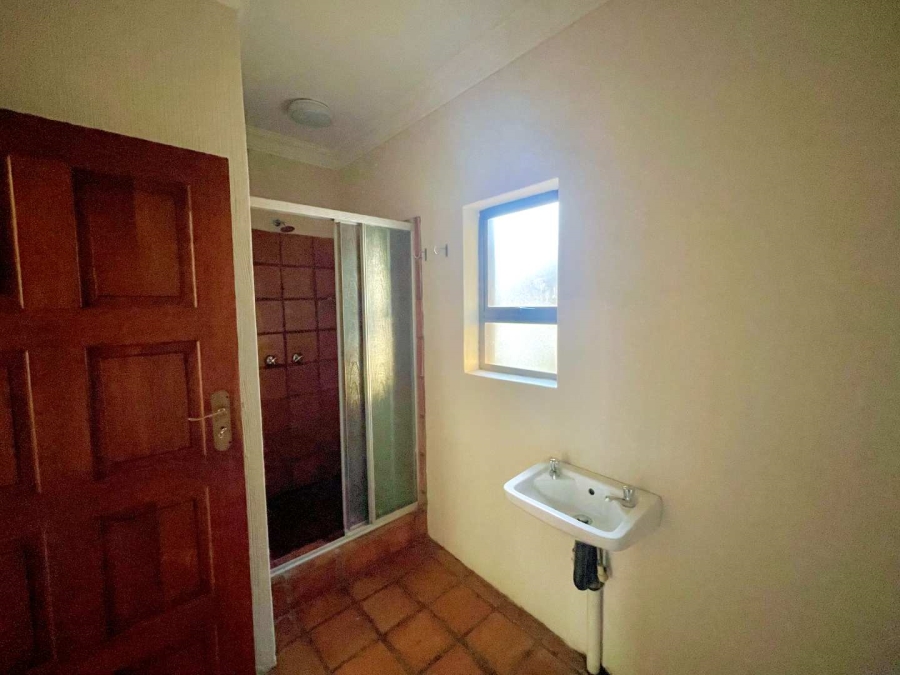 To Let 4 Bedroom Property for Rent in Willow Acres Gauteng