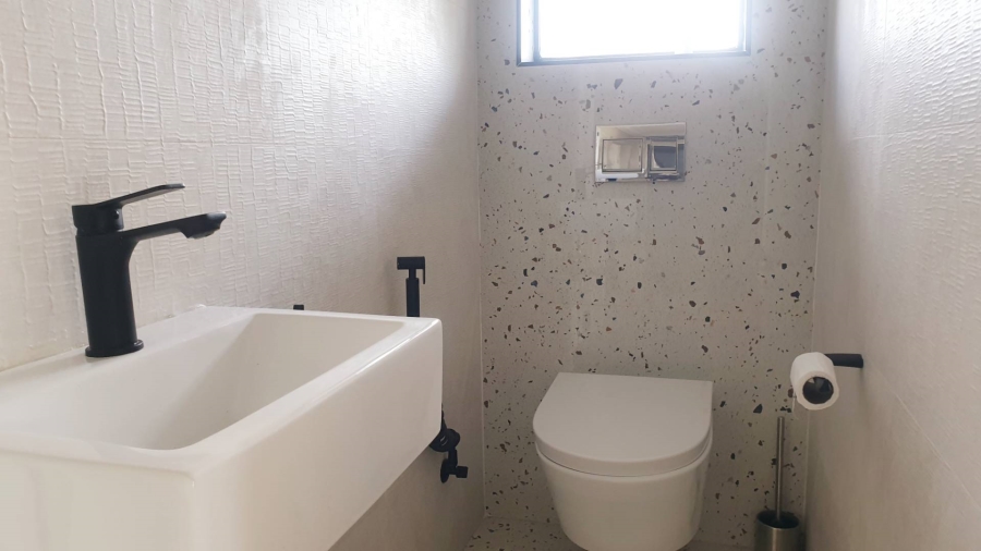 2 Bedroom Property for Sale in Jackal Creek Golf Estate Gauteng