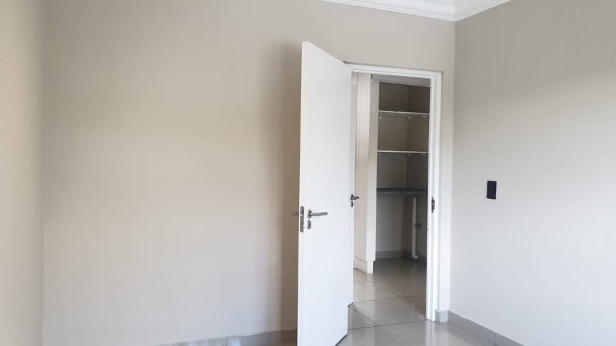 2 Bedroom Property for Sale in Jackal Creek Golf Estate Gauteng
