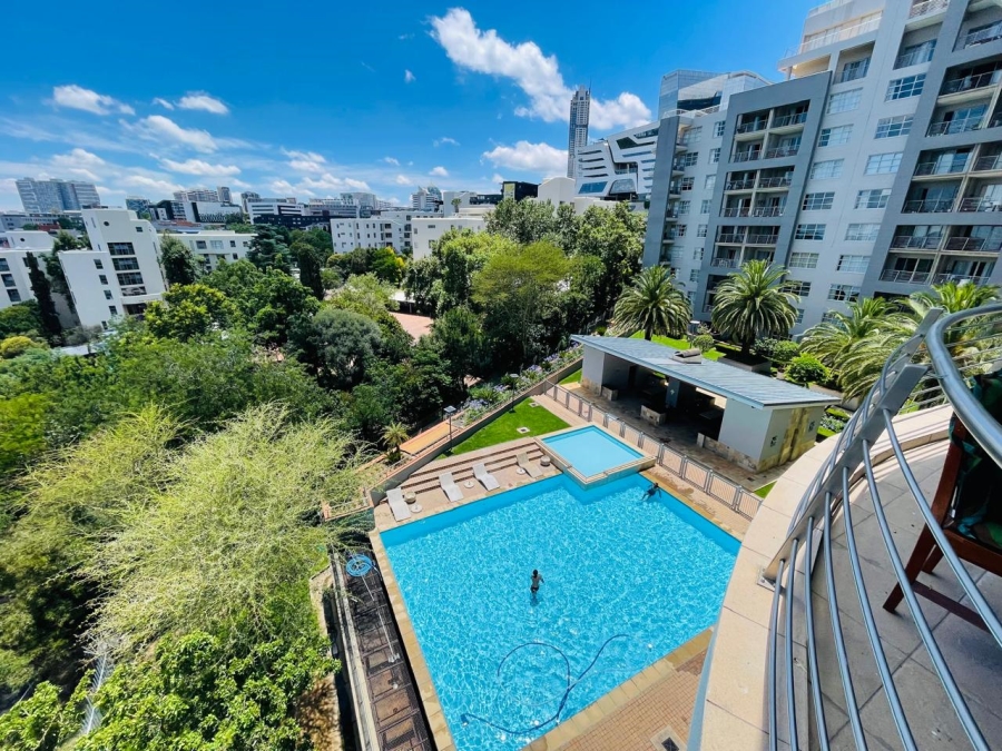 2 Bedroom Property for Sale in Sandhurst Gauteng